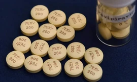 Thuốc Avigan. (Ảnh: Kyodo)