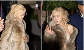 Rosé BLACKPINK như "búp bê sống" tại show Saint Laurent Paris Fashion Week