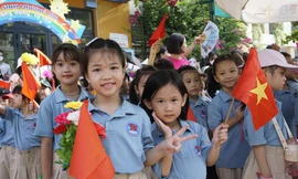 Lễ khai giảng trường Tiểu học Phương Mai: Tween hân hoan, đong đầy hy vọng