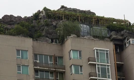 Bắc Kinh buộc dỡ biệt thự kỳ quái