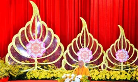 Hòa thượng Thích Thanh Nhiễu phát biểu tại lễ bế mạc. Ảnh: Như Ý