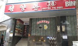 Nhà hàng Bình Nhưỡng trên phố Nguyễn Thị Định. Ảnh: Minh Đức