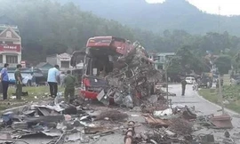 Công ty TNHH Long Giang tai nạn ở Hoà Bình khiến 3 người chết.