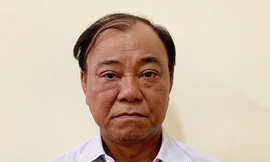 Ông Lê Tấn Hùng. 