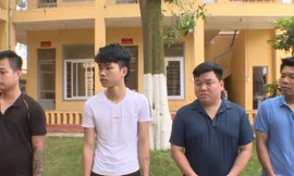 Các đối tượng trong đường dây đánh bạc nghìn tỷ do Công an Hưng yên triệt phá.