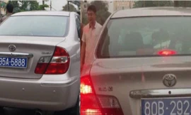 Xe ô tô trùng BKS ở Ninh Bình.