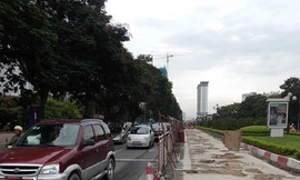 Đào đường nhựa, phủ bê tông