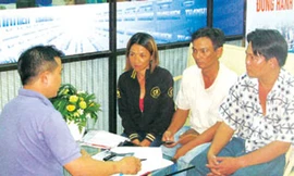 Xâm nhập đường dây lừa đảo mua xe trả góp