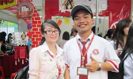 3 nam sinh 9x ngoại thương có thu nhập "khủng"