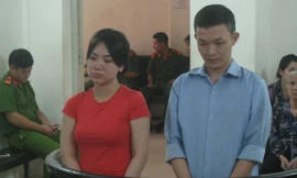 Cặp đôi Hằng - Tuấn tại toà.