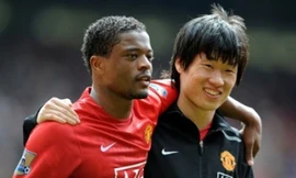 Park Ji-sung đến Việt Nam: Vé 'chợ đen' giá 'cắt cổ'