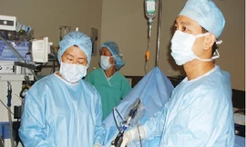 Teo cơ vì chứng tê tay