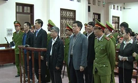 Các bị cáo tại phiên tòa sơ thẩm