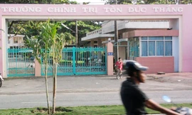 Chỉ khiển trách tập thể