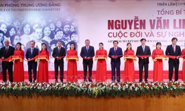 Tổng Bí thư Tô Lâm dự khai mạc Triển lãm 'Tổng Bí thư Nguyễn Văn Linh - Cuộc đời và sự nghiệp'