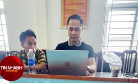 TIN NHANH: Tài xế taxi thu 4,2 triệu của 2 người Mông đối diện hình phạt nào?