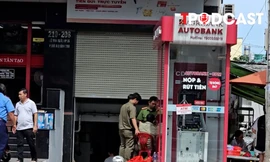 ĐIỂM TIN 8/12: Người đàn ông đập phá cây ATM liên tục than khổ, túng quẫn