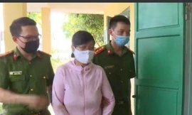 Dựng ‘kịch’ tán lộc hàng trăm tỷ thừa kế để lừa tiền cúng 