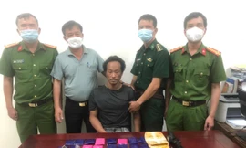 Thủ súng, lựu đạn đi buôn lượng lớn ma túy