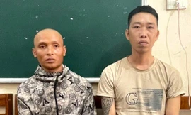 Đối tượng ma túy lao thẳng xe vào công an hòng tẩu thoát