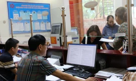 Nghệ An 'tuýt còi' việc dừng giải quyết thủ tục hành chính