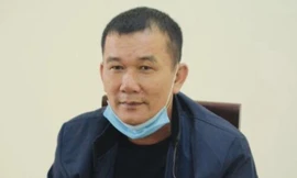 Trùm sới bạc 'khủng' mang 9 tiền án ra đầu thú