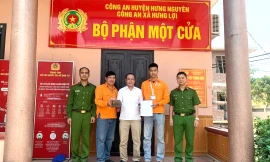 Tài xế xe buýt trả lại 190 triệu đồng cho người đánh rơi