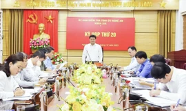 Kỷ luật Phó Chủ tịch huyện ở Nghệ An vi phạm quy định về tố cáo