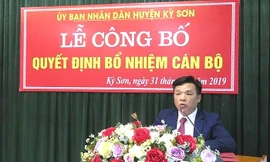 Trưởng phòng giáo dục ở Nghệ An xin xuống làm Hiệu phó vì lý do sức khỏe