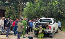Tông vào xe bán tải đi cùng chiều, hai học sinh lớp 11 thương vong