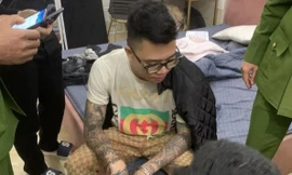 Bắt đối tượng mua bán, tàng trữ ma tuý 'nước vui'