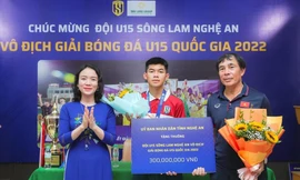 Vì sao nhiều cầu thủ trẻ SLNA bị chậm phụ cấp?