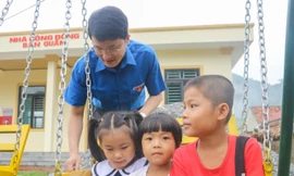 Nhiều hoạt động ý nghĩa ngày cao điểm tình nguyện vì đàn em thân yêu của tuổi trẻ Nghệ An