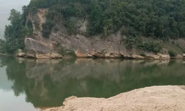 Từ Hà Nội vào Thanh Hóa thăm bạn gái, nam thanh niên được phát hiện tử vong trên sông ở Nghệ An