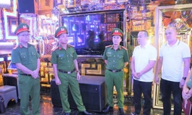 Tất cả cơ sở kinh doanh karaoke ở Nghệ An tạm dừng hoạt động