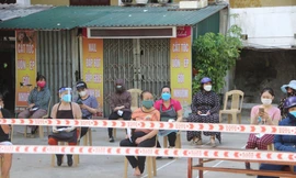 Test nhanh COVID-19 lần 2 với những “điểm nóng” tại thành phố Vinh