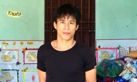 Đi cách ly tập trung, 'tiện tay' trộm luôn ti vi của trường mầm non