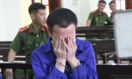 Giọt nước mắt muộn màng của người đàn ông ngoại quốc vận chuyển thuê ma túy