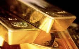 Rộ tin đồn hàng chục két sắt chứa vàng trôi sông