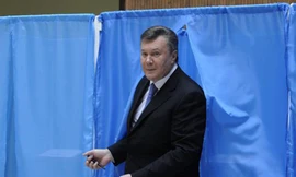 Ukraine: Đảng cầm quyền tuyên bố thắng cử