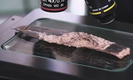 Tìm thấy con dao cổ đại hơn 90.000 năm tuổi