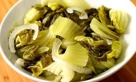 Dưa chua: Món ăn khiến bé gái 4 tuổi ở Trung Quốc bị ung thư