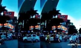 CSGT không chế cực nhanh tài xế dùng tuýp nước đánh người sau va chạm 