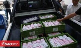 Tài xế xe buýt mang 1 tấn tiền xu đi mua xe sang BMW