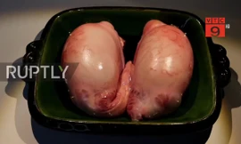 Cá mập thối, phô mai giòi trong bảo tàng đồ ăn kinh dị