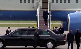 Tình huống trớ trêu khiến TT Trump trở thành chủ đề đàm tiếu