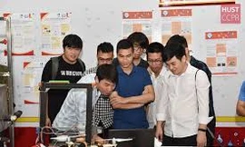 Sinh viên làm nghiên cứu được trả lương hàng tháng