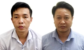 Nguyễn Khắc Tuấn (bên phải) và Đỗ Mạnh Tuấn - ảnh công an cung cấp