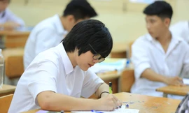 Chưa thi tốt nghiệp đã có giấy báo trúng tuyển ĐH: Có phạm Luật?