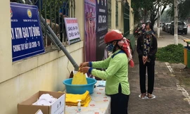 Cây gạo ATM của học sinh phổ thông trong mùa dịch COVID-19